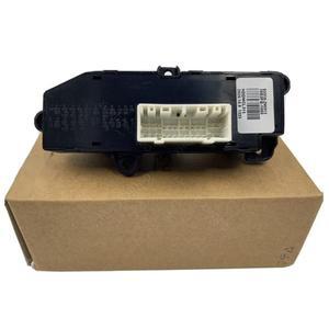 스타렉스 2013 현대 산타페 XL Maxcruz 주차 브레이크 스위치 시트 가열 냉각 버튼 OEM 933102 W3154X
