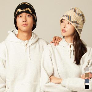 HANDMADE KNIT BEANIE BUCKE