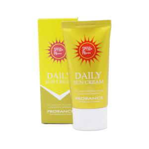 프로랑스 데일리 선크림 70ml SPF50+ PA+++/자외선/미백/톤업
