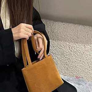 스웨이드 손가방 마실가방 스퀘어 토트백 미니백def180