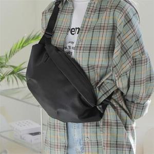 [라일리] Rly 남녀 공용 캐주얼 힙색 대학생 가방 크로스백
