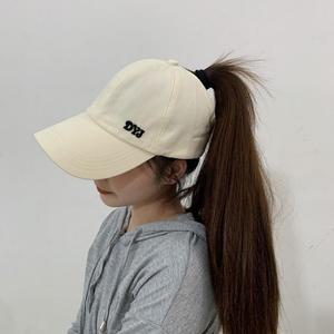 [BZJKQ70B_4B]데일리 아이보리 로고 볼캡 자수 여성용