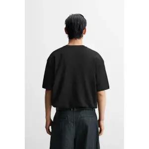 [국내] 자라 남성 ZARA 레귤러핏 베이직 티셔츠 - 블랙 5584/441/800 Men 3309400