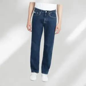 [Calvin Klein]{매장정품} 캘빈클라인 CALVINKLEIN 남성 청바지 90S 스트레이트 미디엄블루 J324364 740245