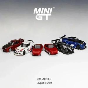 Bugatti Veyron 컬렉션 미니 GT1:64MGT 합금 자동차 모델 장난감 레이싱 스포츠카 장식품 소년을위한 어린