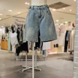 [대구백화점] [레코브]비조 장식 5부 데님 팬츠(LC31E6DT502X)