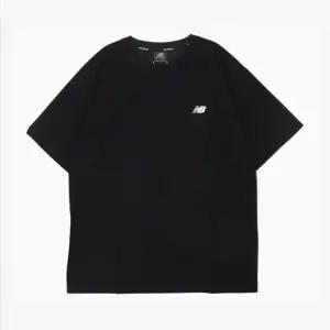 뉴발란스G UNI 러너스클럽 반팔티 (SEMI OVER FIT) NBNEFCO273-19