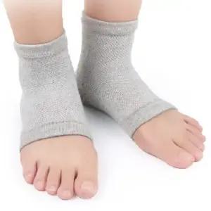 (헨리제이에스) 발 뒤꿈치양말 쿠션패드 보습 각질