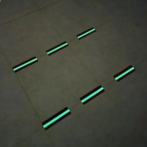 야광 논슬립 테이프 5mm x 5M 미끄럼방지 스티커/화장실/계단/주차장/안전/매트/거실/바닥/스트립/고강도
