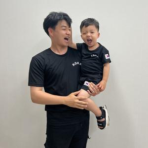 키즈 쿨론 ROKA 반팔+반바지 세트 아동용 로카티 어린이 군인가족사진 로카반팔티