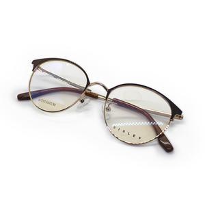 시슬리 S-2424 col.2 가볍고 세련된 베타티타늄 하금테 안경테 SISLEY