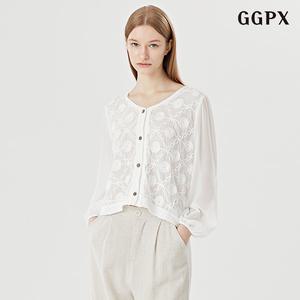 [GGPX]라운드넥 플라워 자수 뜨개 긴팔 블라우스 (GOABA026D)