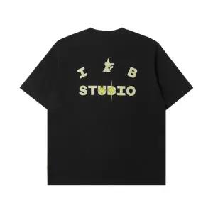 [정품] 아이앱 스튜디오 x 포켓몬 따라큐 티셔츠 블랙 옐로우 IAB Studio Pokemon Mimikyu 티셔츠블랙 Yell
