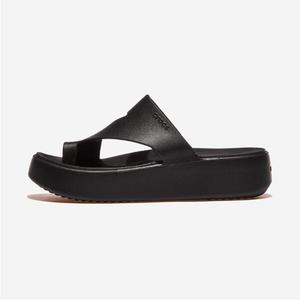 [그랜드스테이지] CROCS GETAWAY PLATFORM TOE LOOP 크록스 겟어웨이 플랫폼 토우 루프 CRS210834/BLACK