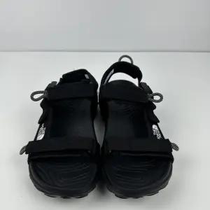 여성 익스플로어 캠프 샌들 NS82R12A