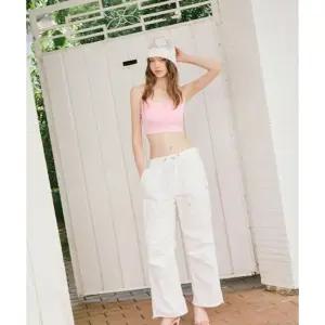 [갤러리아] [BLUE LABEL]  턱 밴딩 파라슈트 팬츠 (ER3OPT40)
