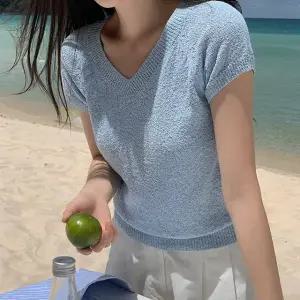 볼키 썸머 부클 브이넥 반팔 니트 여름 여성 데일리룩 데이트룩
