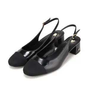 [본사운영] 바바라 소가죽 굽 B골드 장식 여성 슬링백 4cm_BBH503