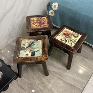 레트로 사각 꽃 디자인 원목 스툴 의자 화장대 침실 거실 카페 홈 인테리어 우드 나무 보조의자