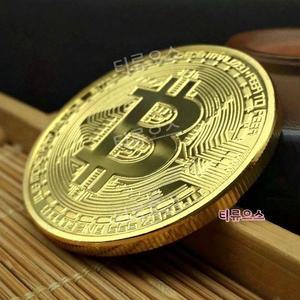 Bitcoin BTC 기념 동전 토큰 비트코인 실물티류으스