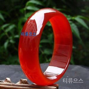 옥팔찌 재물운 천연 행운 손으로 새겨진 붉은 옥 쥬얼리 루비 팔찌 티류으스