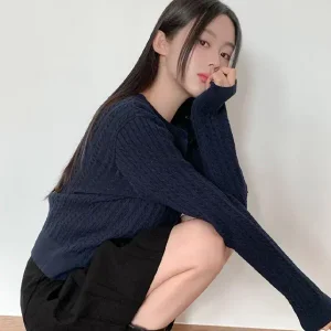 [케이클럽]레미 케이블 데일리 니트 가디건 봄 가을 데일리룩 데이트룩