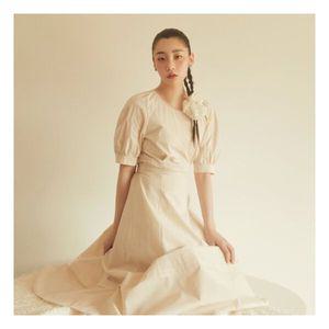 [CC콜렉트]벨티드 볼륨 플레어 원피스 C252MSE332 256680