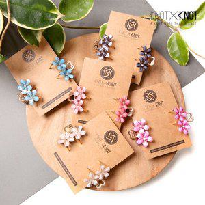 [KNOTXKNOT] 2p 구성 더블 벚꽃 포인트 컷팅 글라스 미니 집게핀