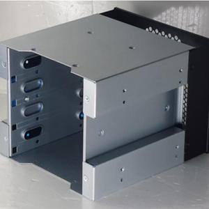 4베이 대용량 HDD 하드 드라이브 케이지 랙 5인치 3 x 광학 베이 - 3.5인치 SAS SATA 트레이 캐디 DY