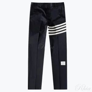 톰브라운 25FW 4바 스트라이프 RWB 탭 언컨스트럭티드 치노 팬츠 MTU245A 03788 415