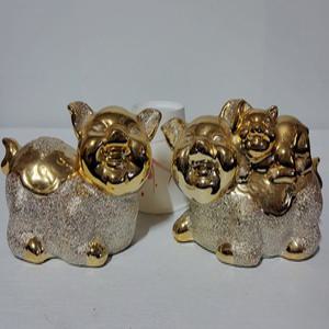 장식용 금돼지 가족 도자기 한쌍 길이12cm 총무게370g단초마을 골동품/수집품/도자기