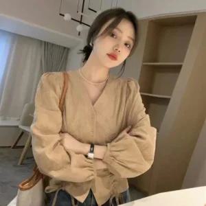 여성가을블라우스 빅사이즈 시그니처 셔링 퍼프 페플럼 자켓블라우스