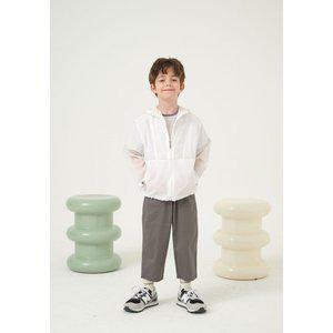 [빈](대전신세계)BZ21JP03WT,BZ21TS04BN,BZ21PT03KK  화이트 바람막이 스프라이프 티셔츠 배기팬츠 3종 ...