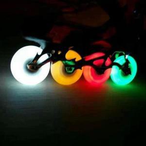인라인 스케이트용 LED 플래시 휠, 성인 및 어린이용 롤러 슬라이딩 76mm, 90A