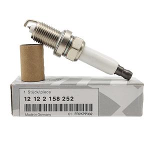 12122158252 이리듐 점화 플러그 BMW 호환 E46 E60 E65 E70 E81 E88 E92 X5 A6 550i 650i 750i 750Li IZFR6