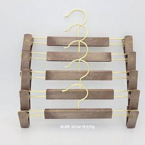 프라스틱 우드색 바지걸이 5매1세트 집게걸이 치마걸이 논슬립바지걸이 고급바지걸이