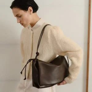 로서울 Medium Knot shoulder bag Umber 99870