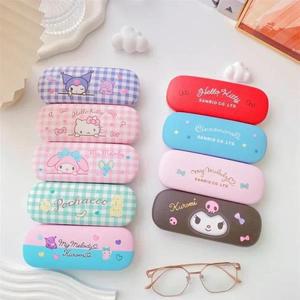 Sanrio 헬로 키티 Cinnamoroll Kuromi 안경케이스 근시 보관 상자 Anime Kawaii 귀여운 크리 에이 여행 휴