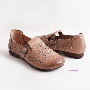 로퍼 여름 여성 둥근 펀칭 여자 할머니 중년 앞코 편한 버클 베이지 엄마 쿠션hij651