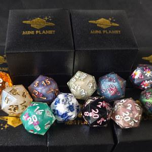 미니 플래닛 블라인드 박스, D20 주사위, 다면체 송진 20 면 TRPG 데스크탑 게임 레이어드 스티커, 플라워 아이 박스