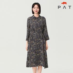 [PAT 여성] 벨티드 셔츠형 프린트 원피스_1I42804