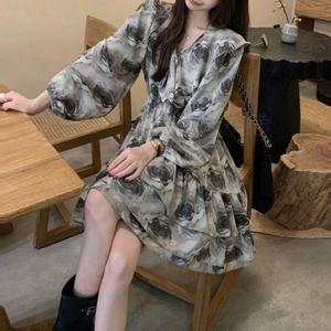 [오노마] ONM G126742_러플카라 허리밴딩 빅플라워 쉬폰원피스  19500449)