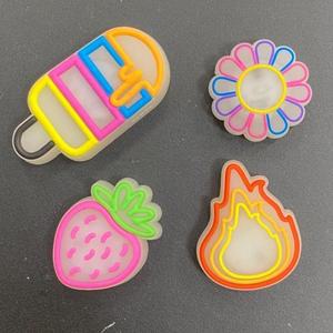 [크록스] HC02 LED 라이트업 딸기 JIBBITZ 매장발송 신발 꾸미기 악세사리 참 불빛나는 (S35477465)