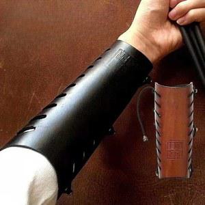 양궁 의상 팔보호대 손목보호대 BRACERS 소가죽 장비 조정 토시 리커브