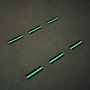 야광 논슬립 테이프 5mm x 5M 미끄럼방지 스티커/화장실/계단/주차장/안전/매트/거실/바닥/스트립/고강도