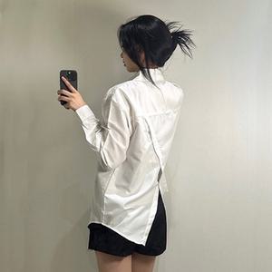 여성 언발 뒷트임 투웨이 긴팔 남방 셔츠 2color 여자 트임 와이셔츠 오버핏 지퍼 버튼 루즈핏 블라우스