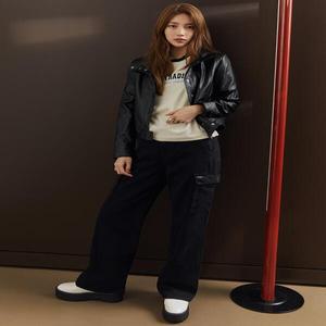 [게스] 여성 SUZY 카고 팬츠 (YN5D0125-BLK)