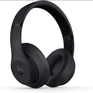 Beats Studio3 무선 노이즈 캔슬링 헤드폰 Apple W1 칩 + 매트 블랙 (구형 모델)