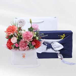 비앙코 카네이션+도라지정과 500 어버이날 스승의날 감사 존경 은혜 축하 생신 기념일 생일 선물 꽃배달