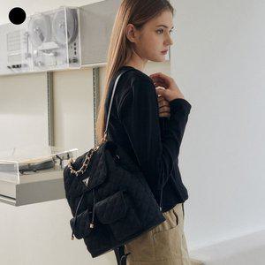 갤러리아 [게스핸드백] GUESS HP1A3A47 길리_GIULLY 퀼팅 폴리 플랩백팩